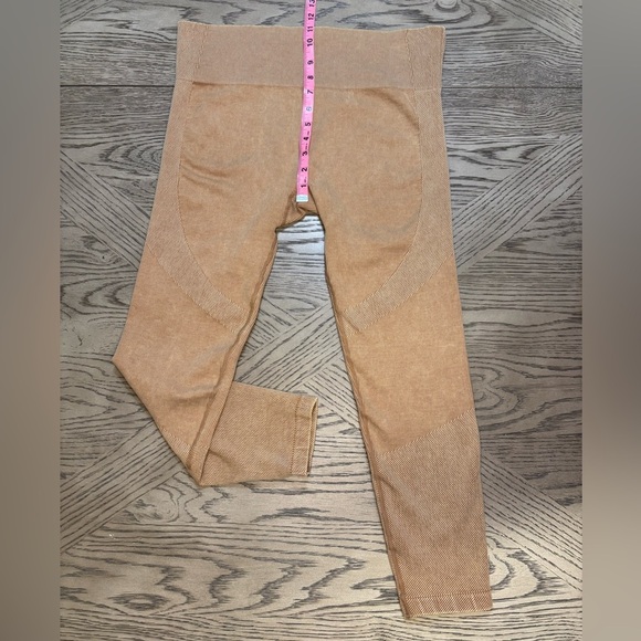 JoyLab Women’s Large Tan Beige Legging Hi-Rise 7/8 Length - Picture 4 of 6